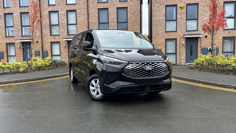 Ford Transit Custom E-320 L1 Rwd 100kW 65kWh H1 Van Limited Auto